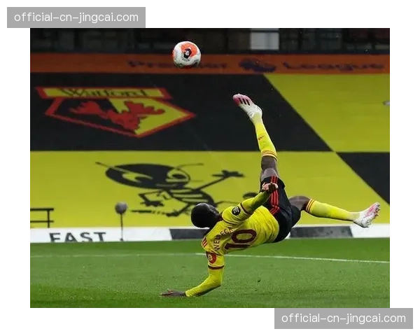 “传闻：沙特俱乐部有意在今夏引进曼联中场卡塞米罗”