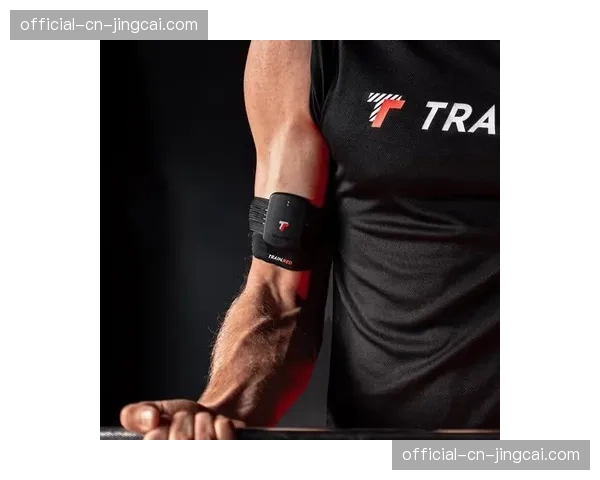 体育科技公司推出新款可穿戴设备,可实时监测球员在混合防守中的跑动与反应数据 体育科技公司推出新款可穿戴设备,可实时监测球员在混合防守中的跑动与反应数据